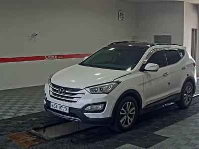 HYUNDAI SANTA FE (DM)