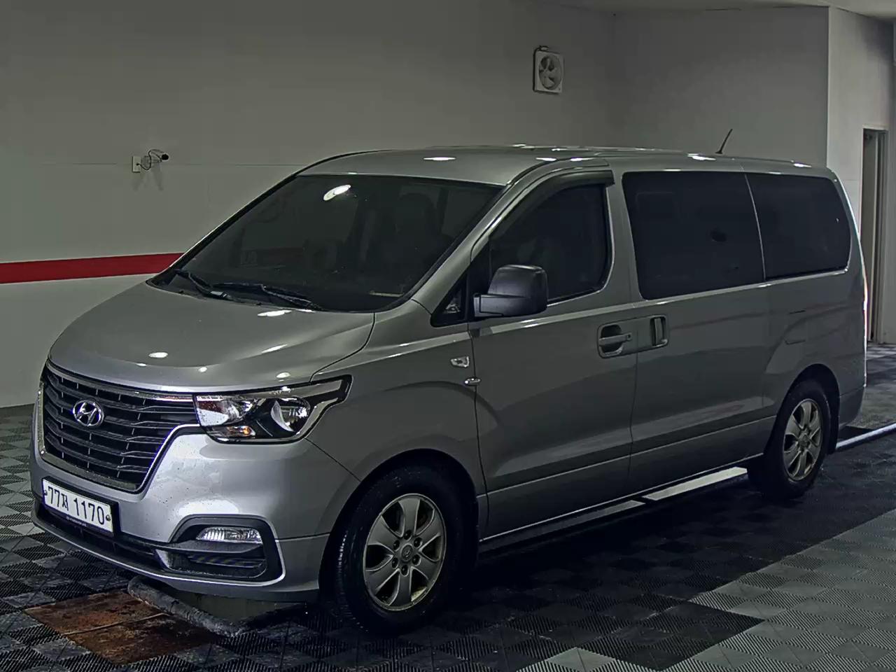 2020 - hyundai grand starex