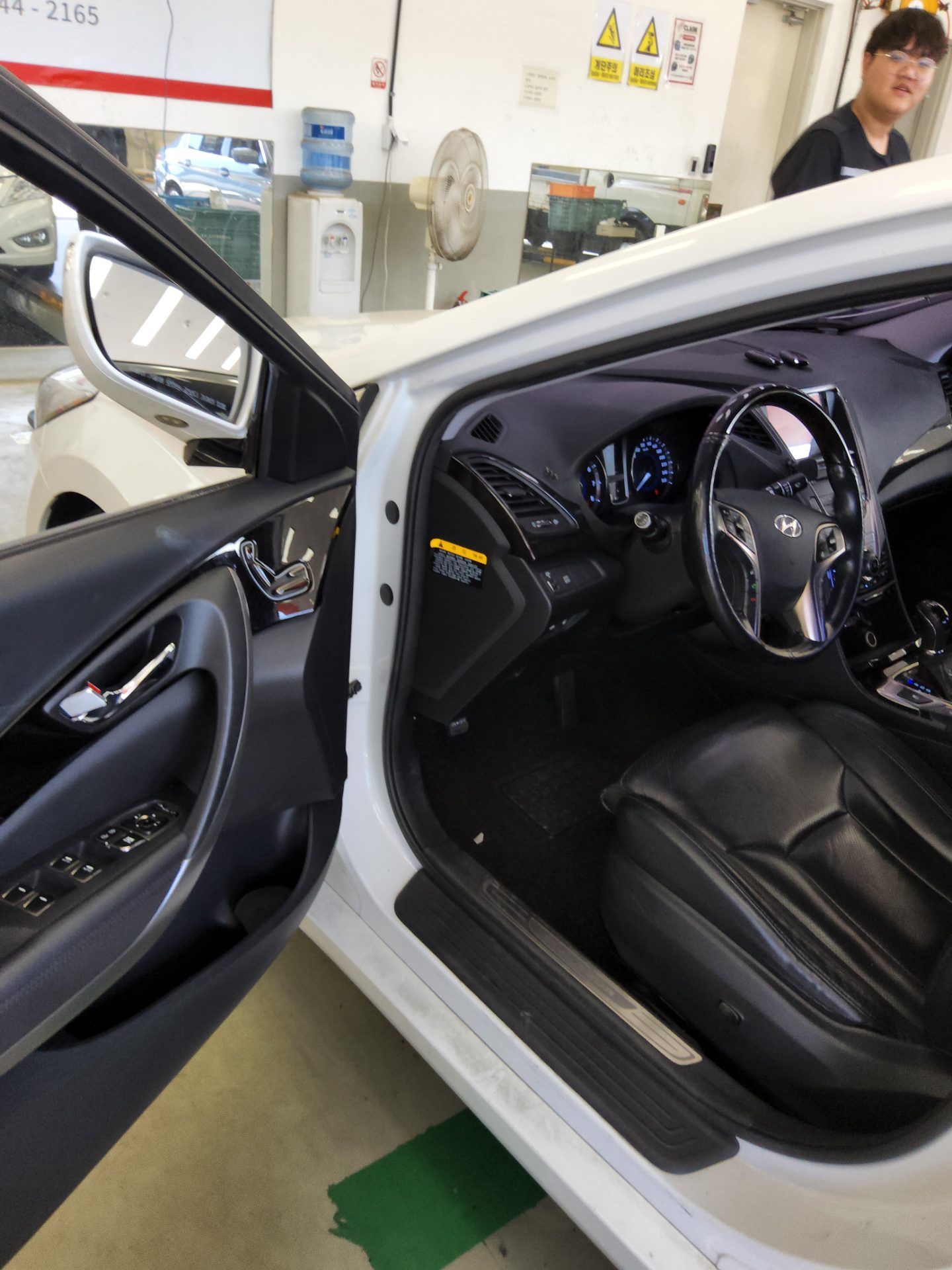 2012 - hyundai grandeur