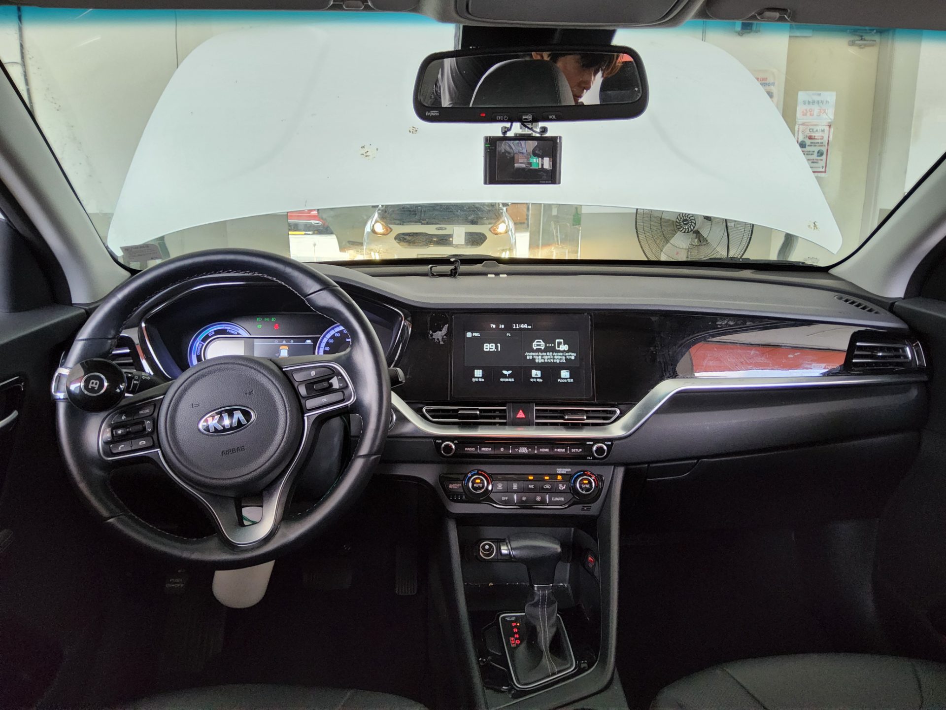 2020 - kia niro