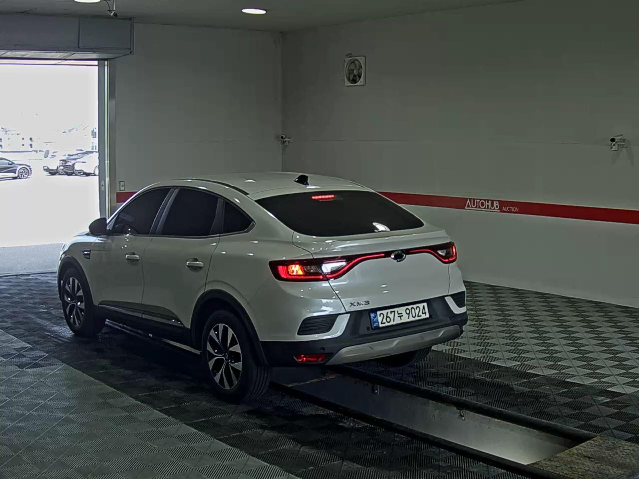 2022 - renault xm3
