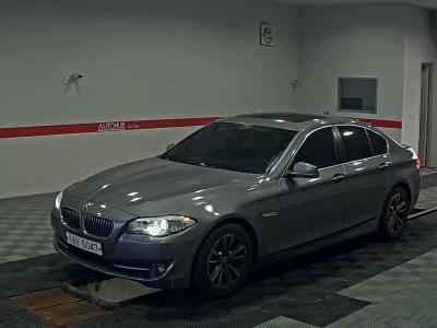 BMW 5 SERIES (6TH GEN) 520d