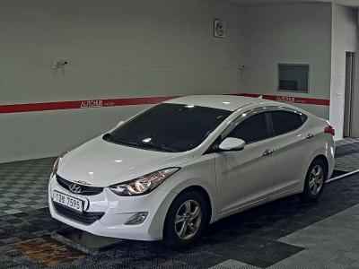 HYUNDAI AVANTE MD M16 GDi AVENUE