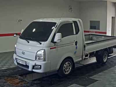 HYUNDAI PORTER II VGT SUPER CAB EXTRA WHEELBASE