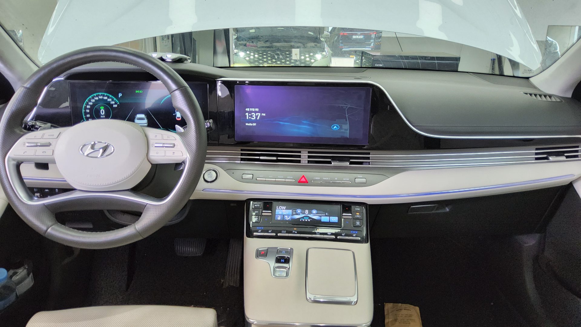 2022 - hyundai grandeur