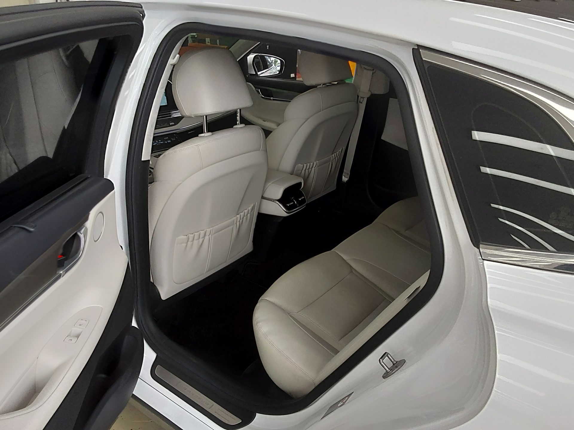 2023 - hyundai grandeur