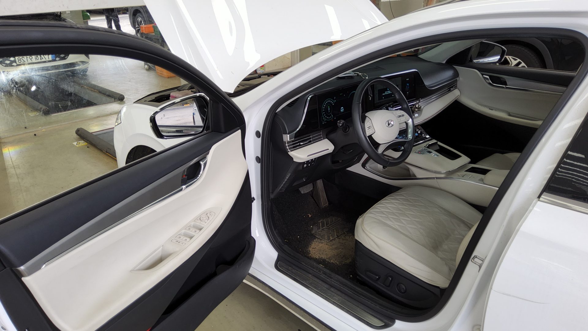 2023 - hyundai grandeur
