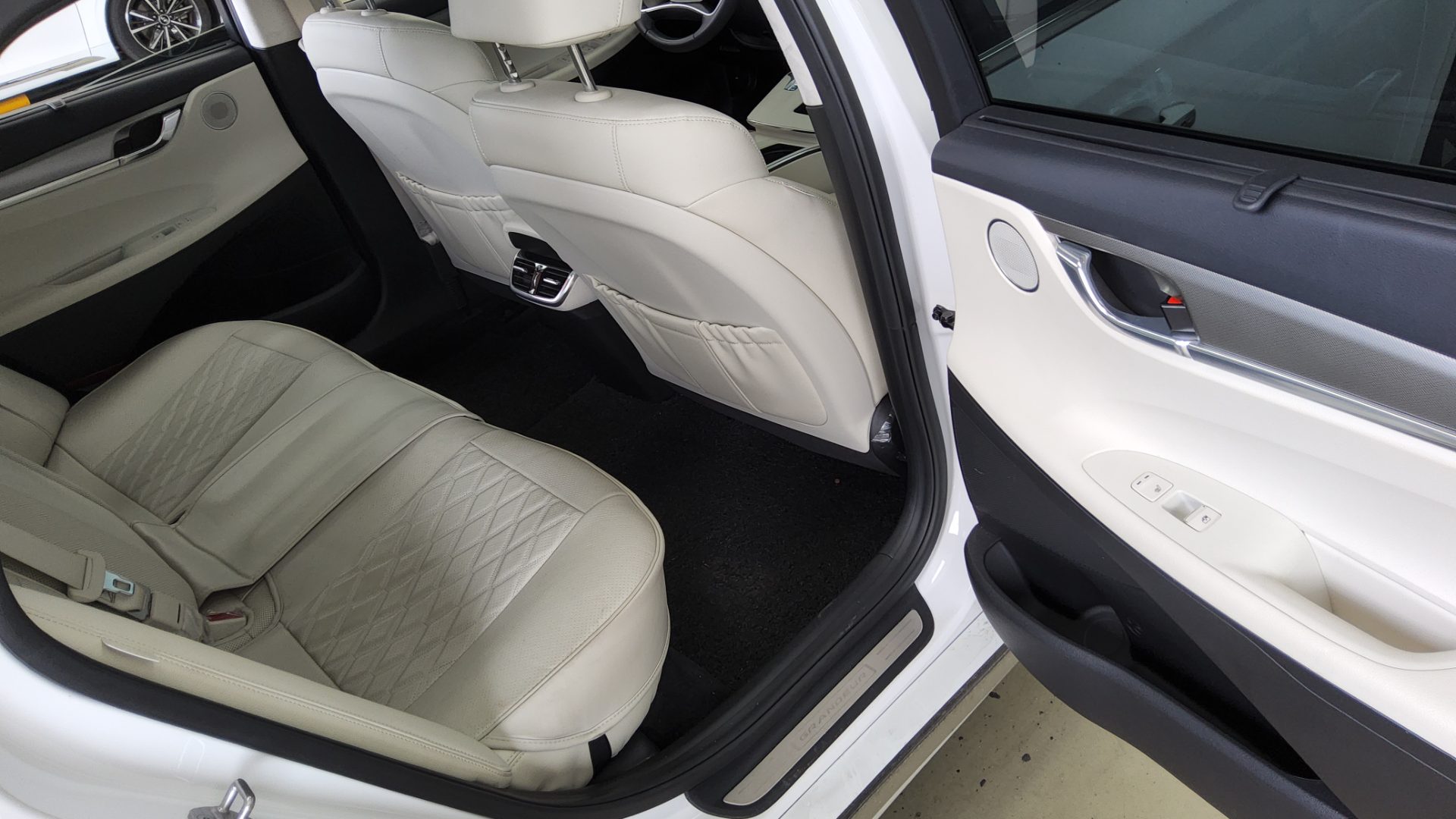 2023 - hyundai grandeur