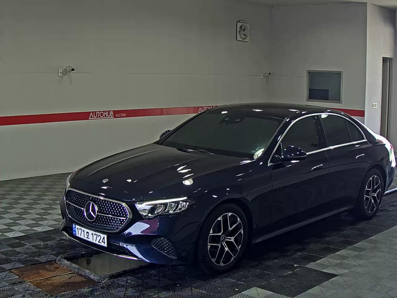 MERCEDES-BENZ CLASS (6TH GEN) E200 AVANTGARDE