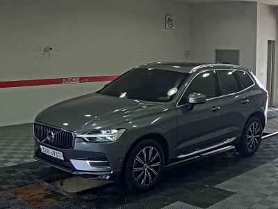 VOLVO XC60 (2ND GEN) T6 INSCRIPTION