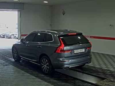 فولفو Xc60 (2Nd Gen) T6 دفع رباعي Inscription 2018 دفع رباعي