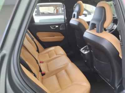 فولفو Xc60 (2Nd Gen) T6 دفع رباعي Inscription 2018 دفع رباعي