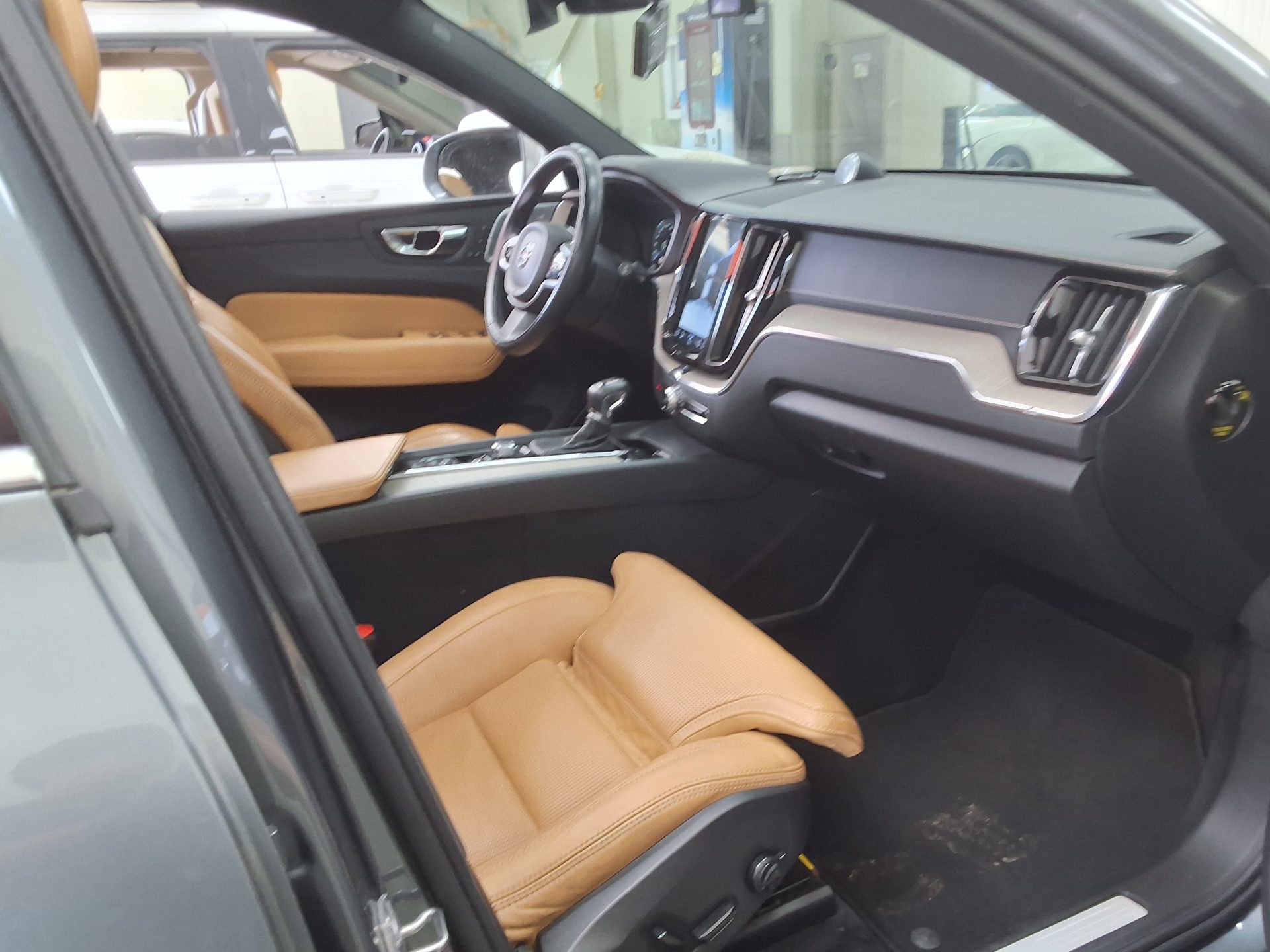 2018 - volvo xc60