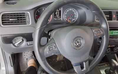فولكس فاجن Jetta (6Th Gen) 1.6 Tdi Bluemotion 2014 1.6 tdi bluemotion