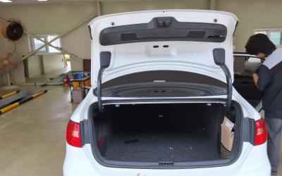 فولكس فاجن Jetta (6Th Gen) 1.6 Tdi Bluemotion 2014 1.6 tdi bluemotion