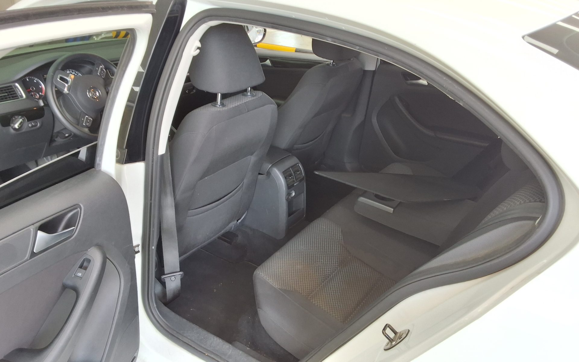 2014 - volkswagen jetta