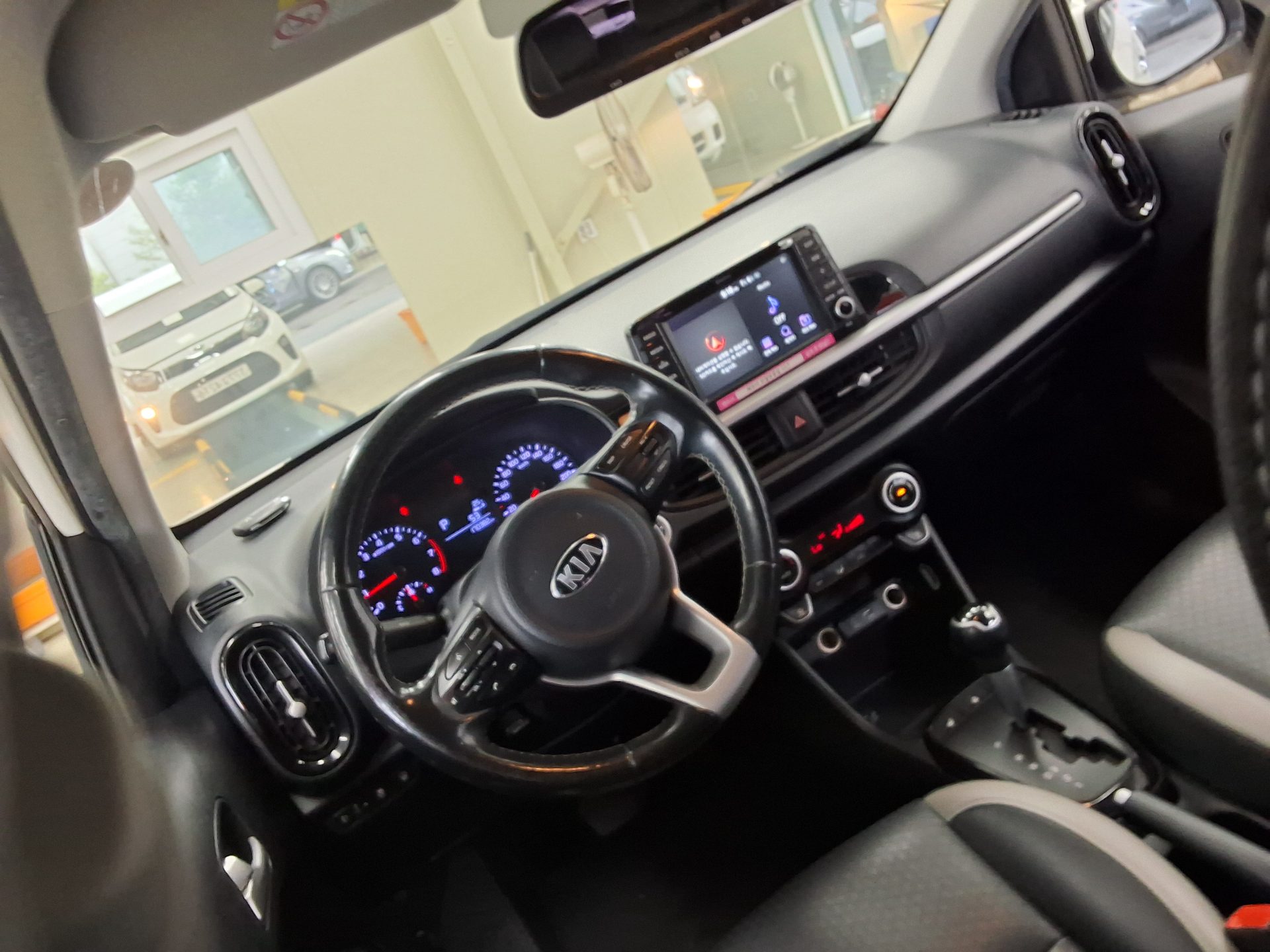 2020 - kia morning