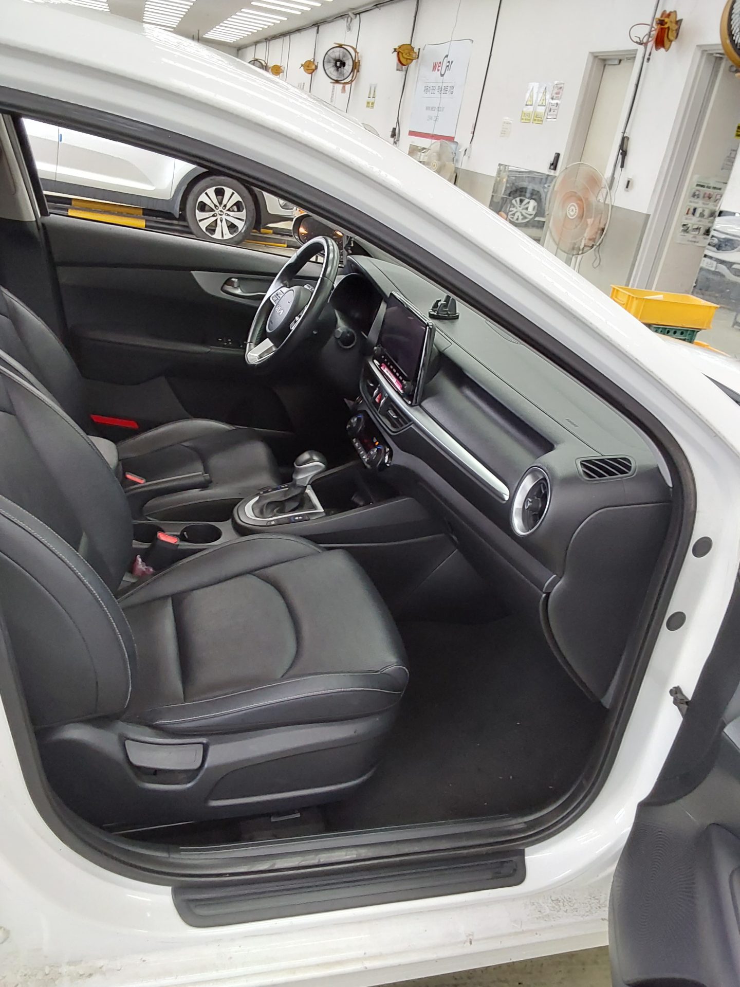 2022 - kia k3