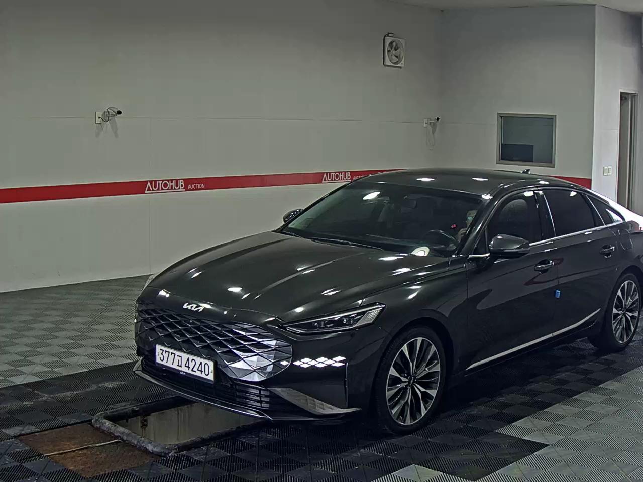 2022 - kia k8