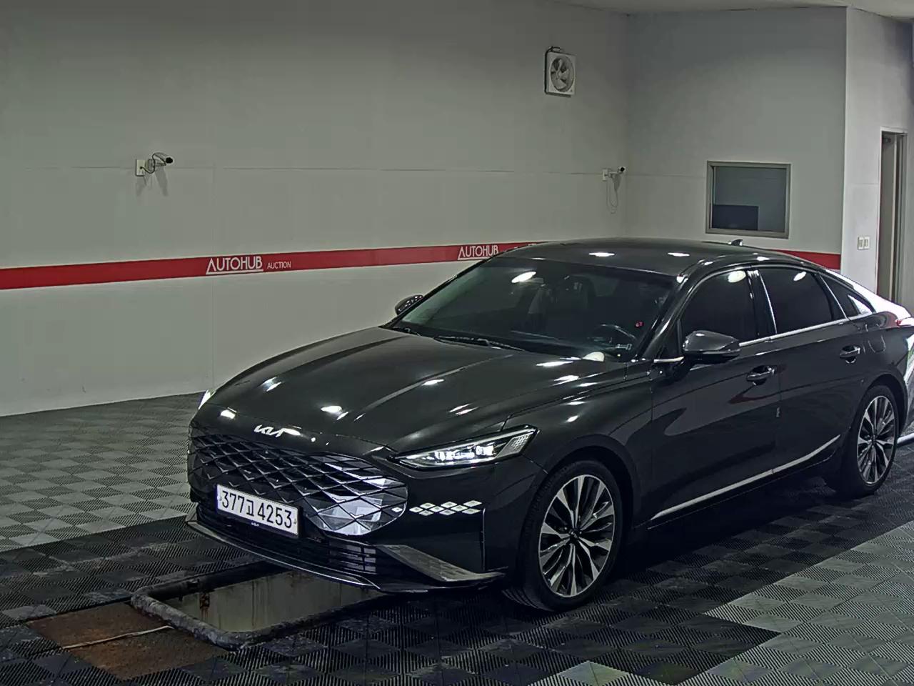 2022 - kia k8