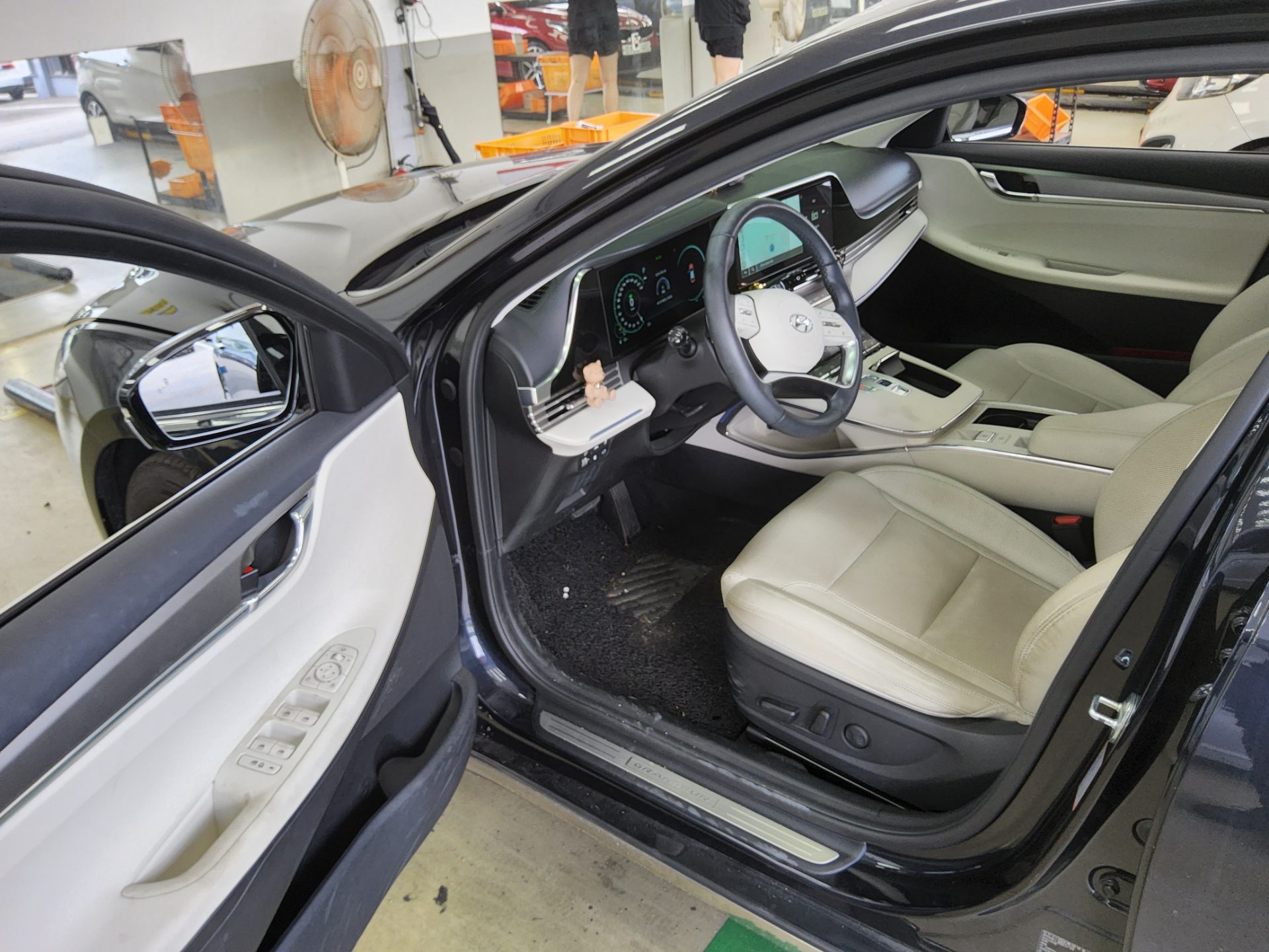 2022 - hyundai grandeur