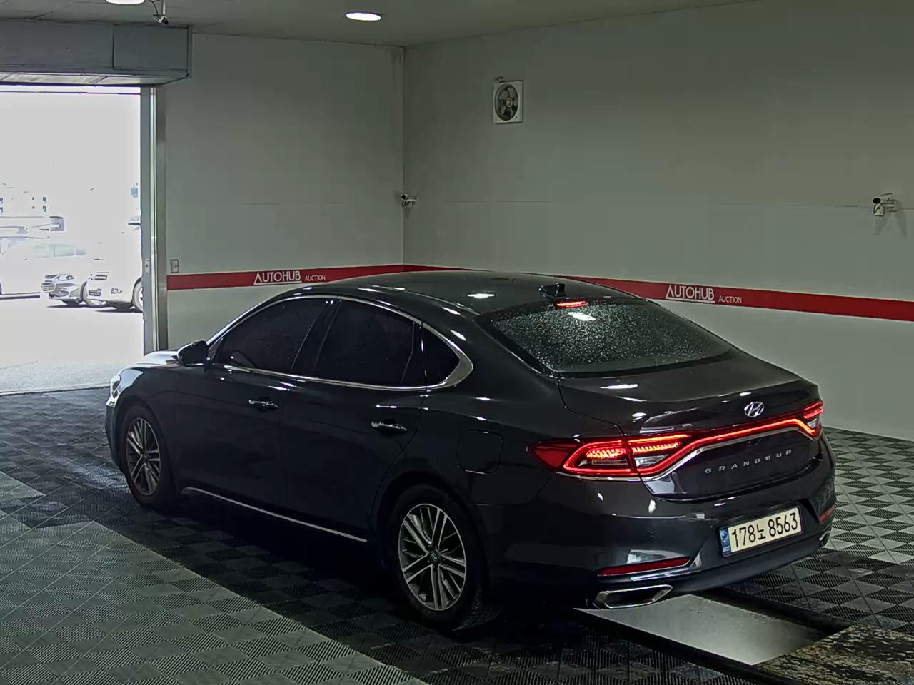 2019 - hyundai grandeur