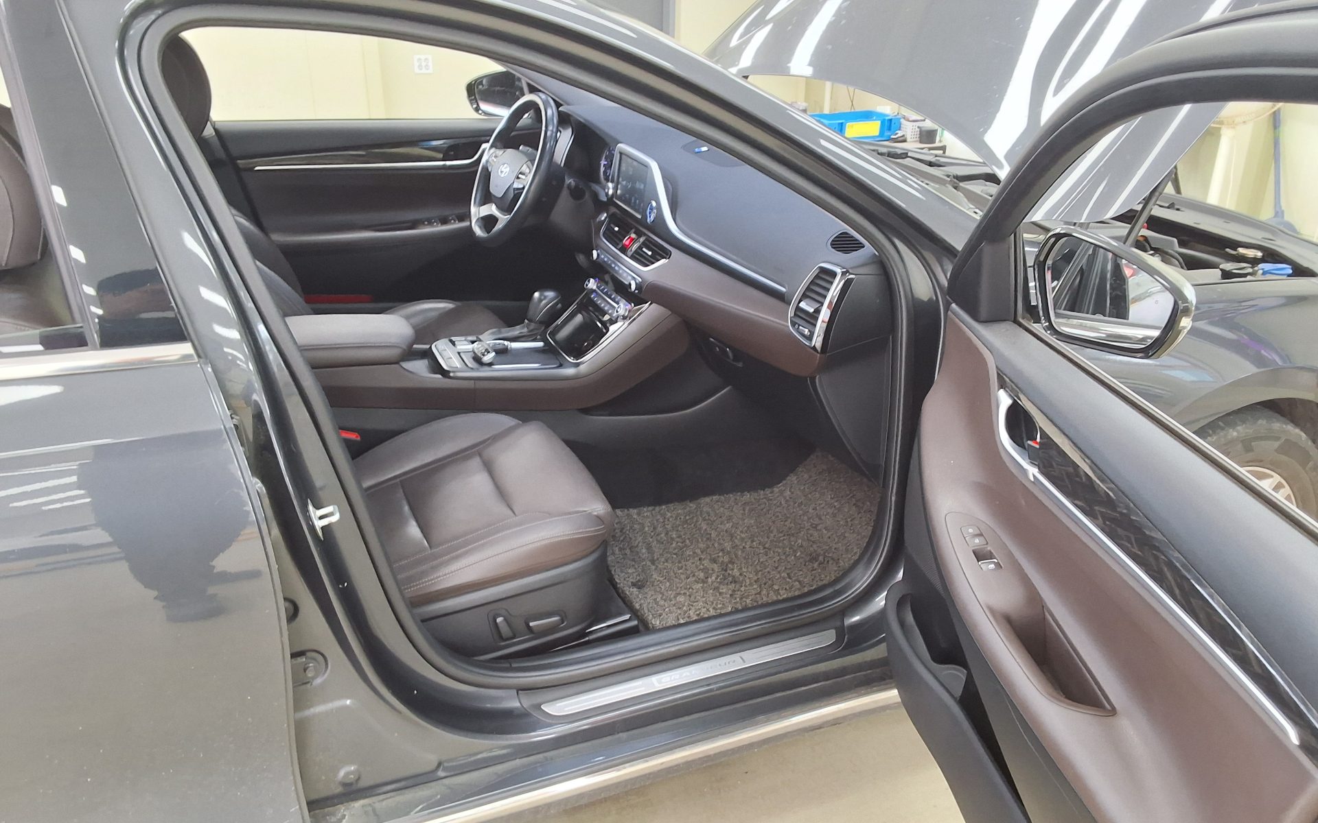 2019 - hyundai grandeur