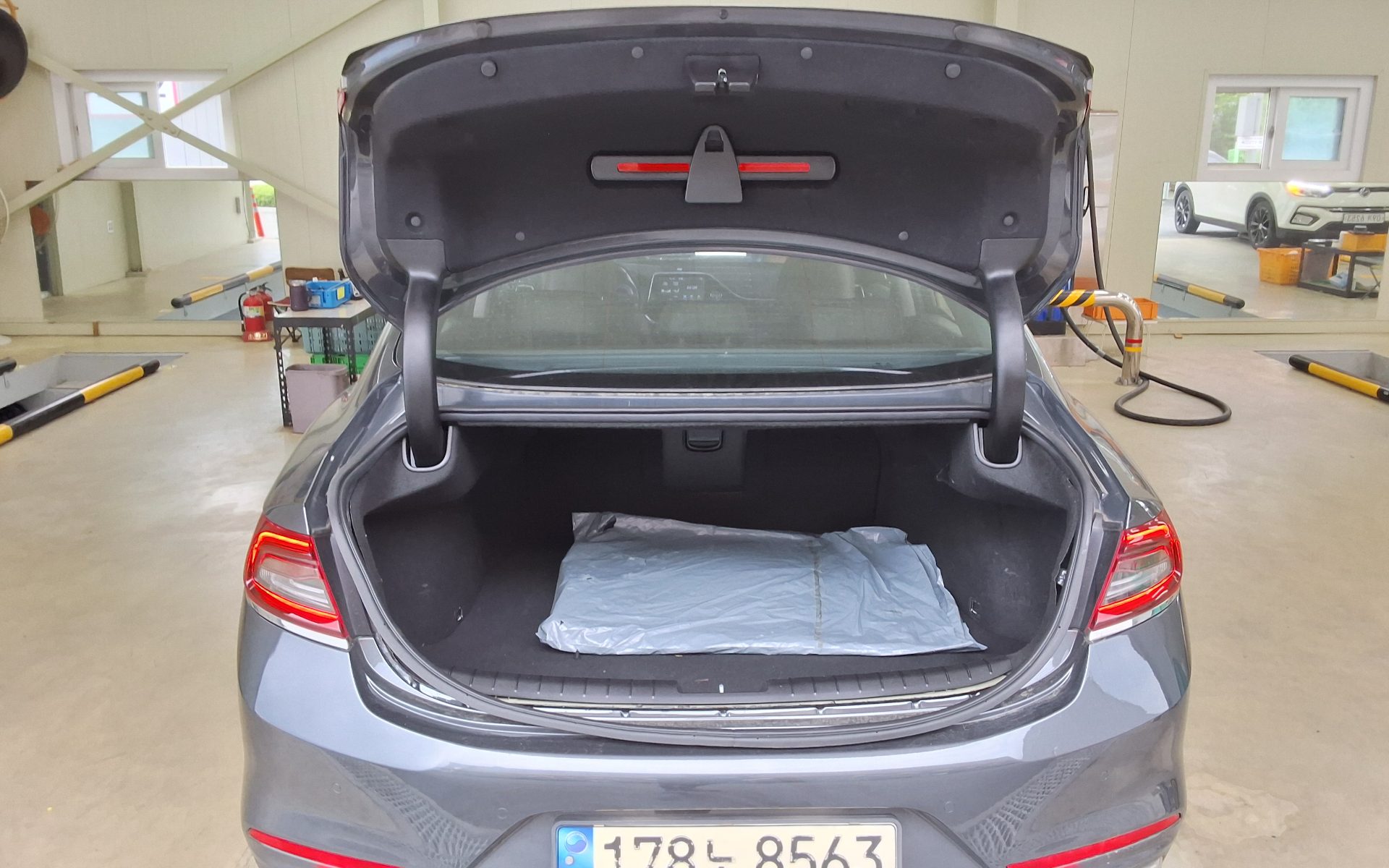 2019 - hyundai grandeur