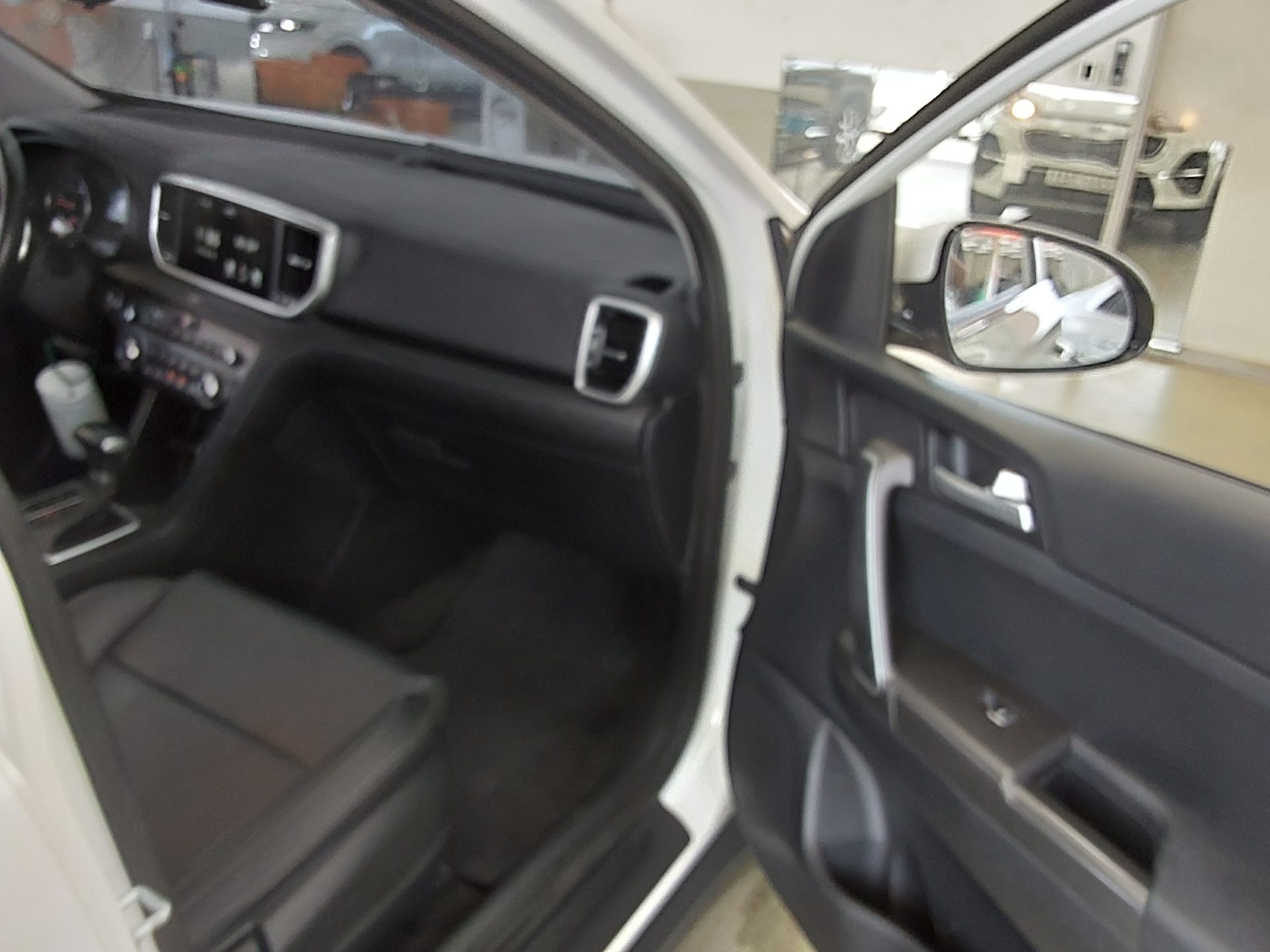 2019 - kia sportage