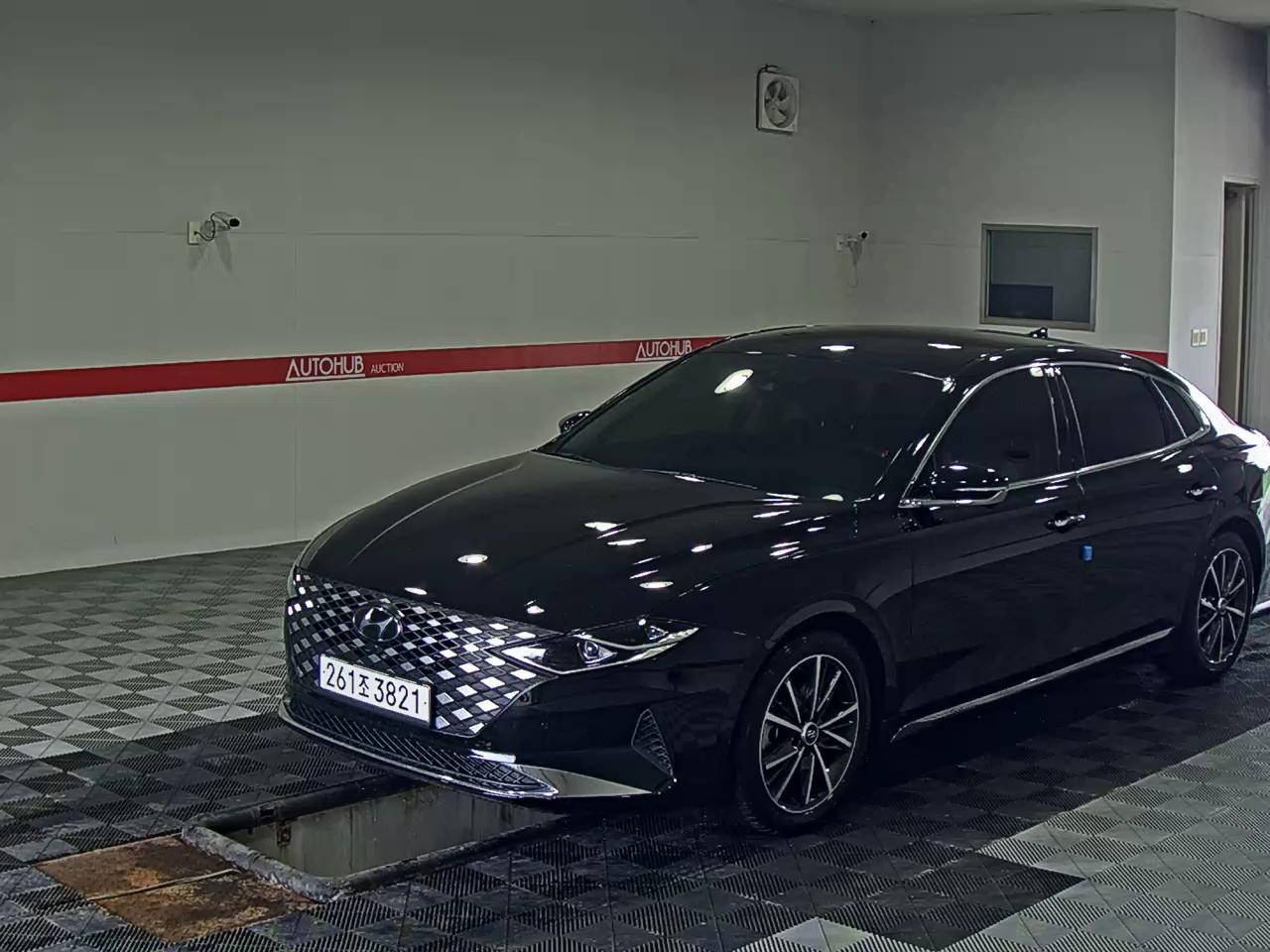 2022 - hyundai grandeur