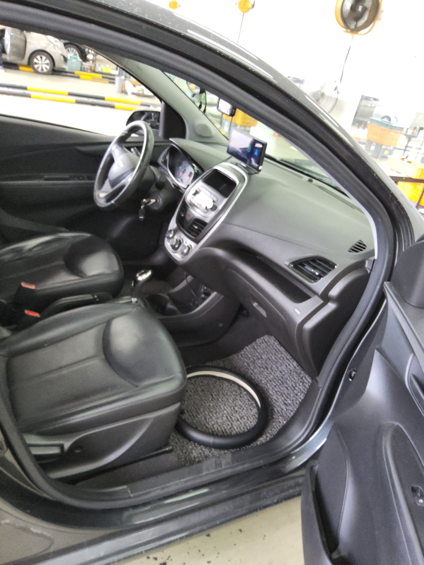2017 - chevrolet spark