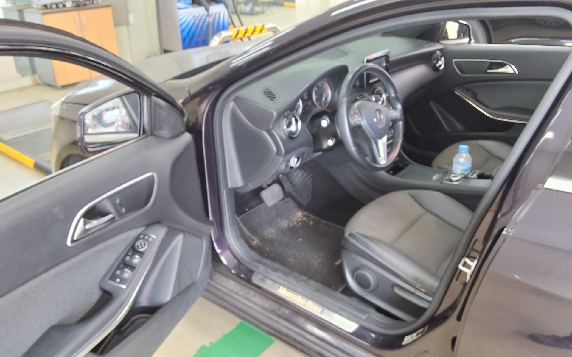 2014 - mercedes-benz a200