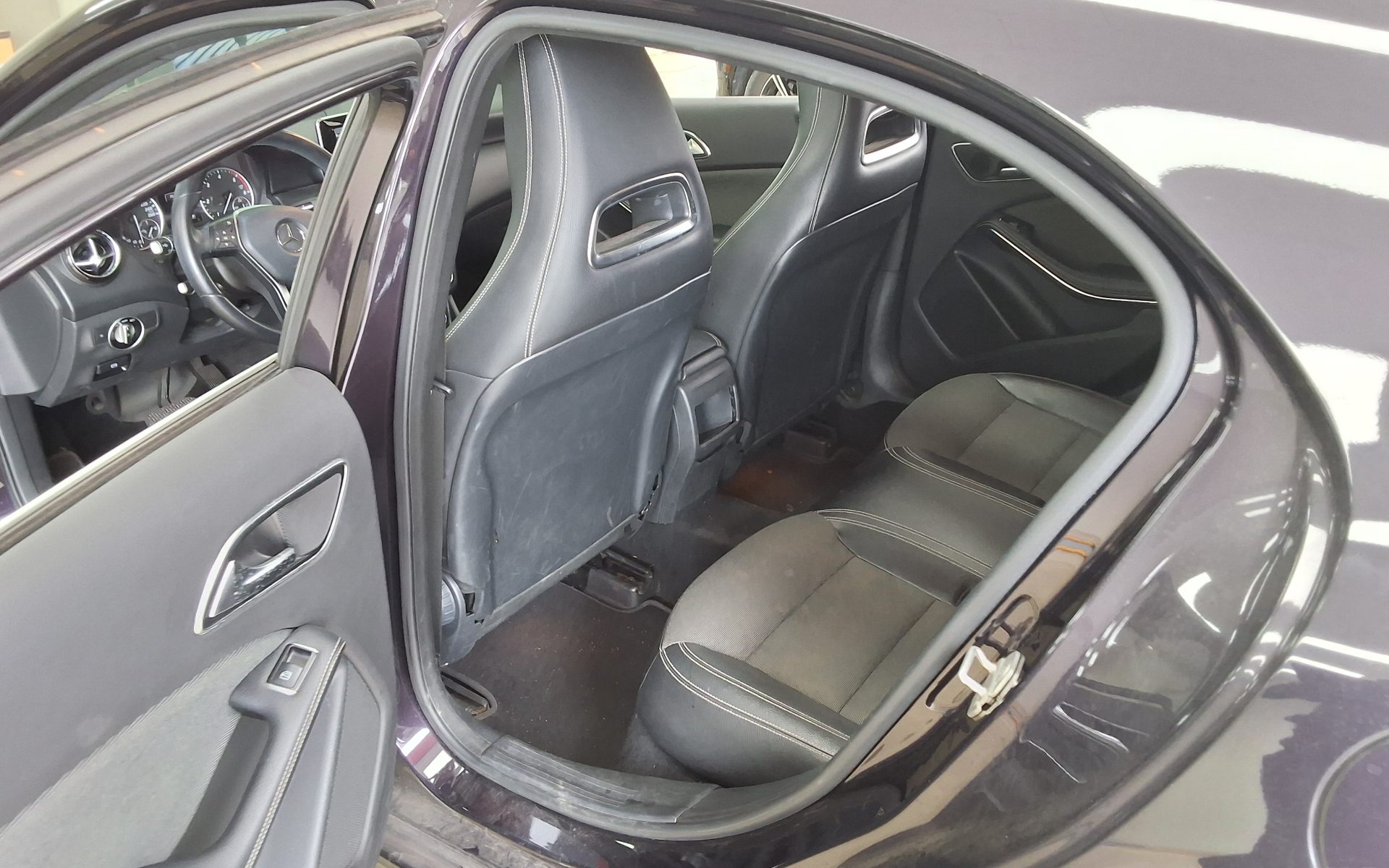 2014 - mercedes-benz a200