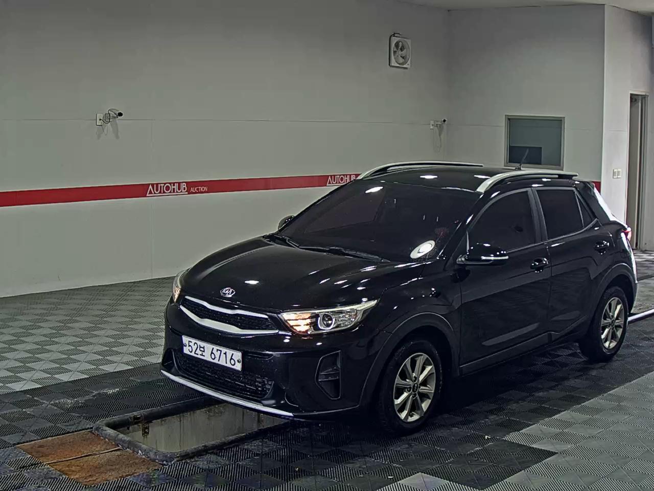KIA STONIC U2 DELUXE
