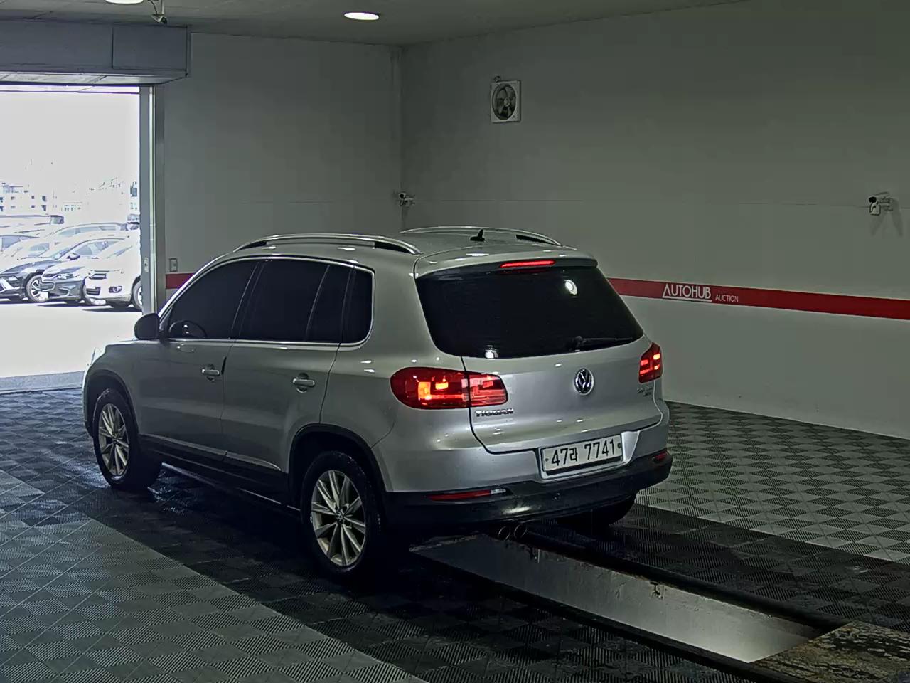 2015 - volkswagen tiguan