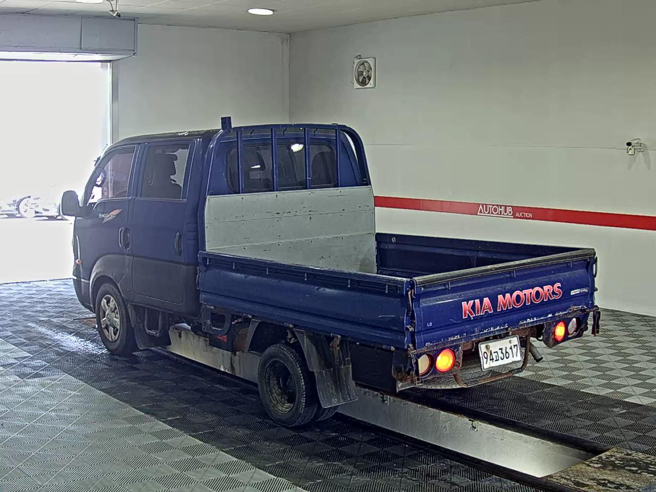 2012 - kia bongo