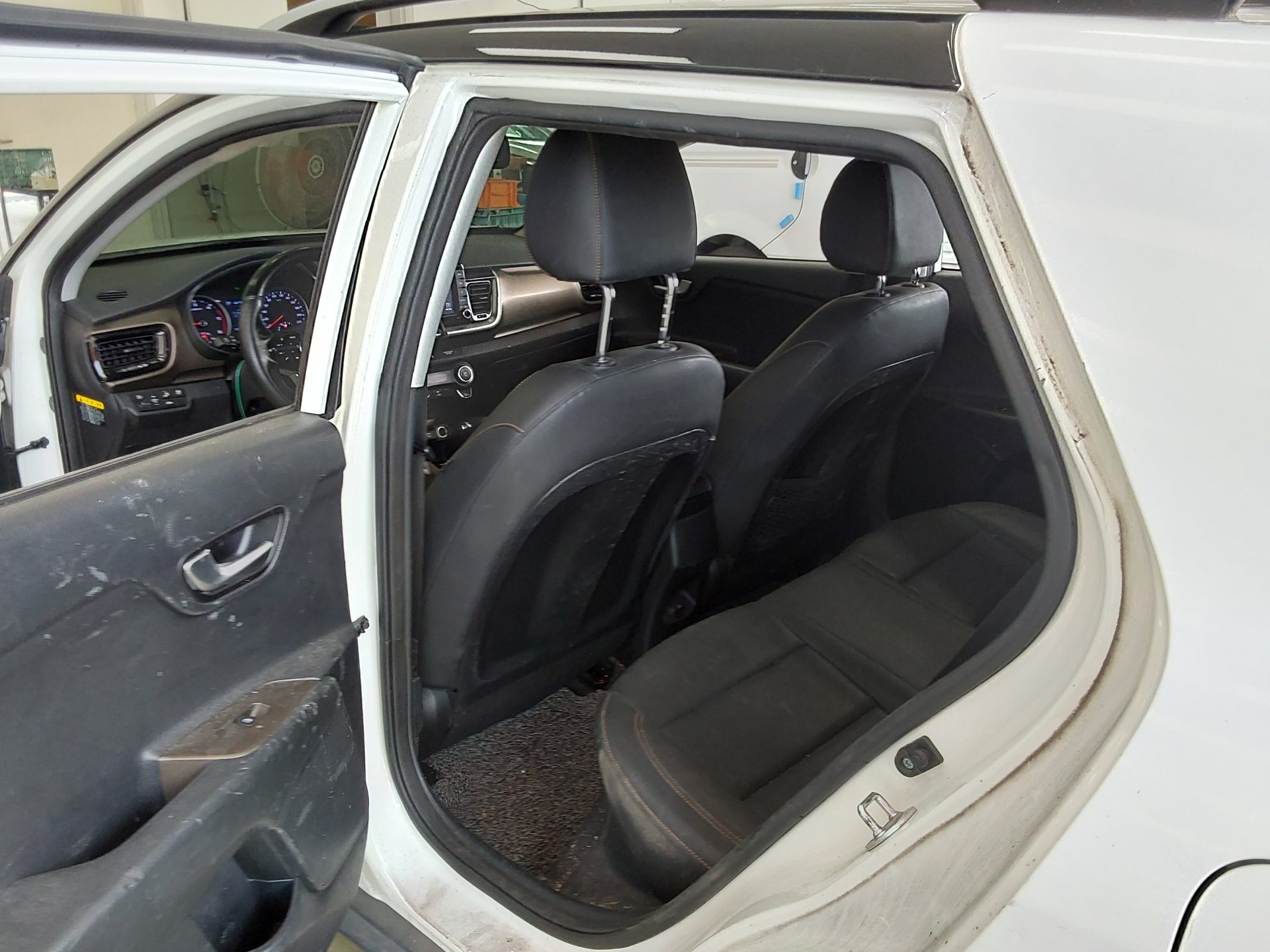 2019 - kia stonic