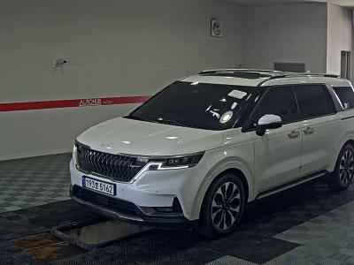 KIA CARNIVAL (KA4)