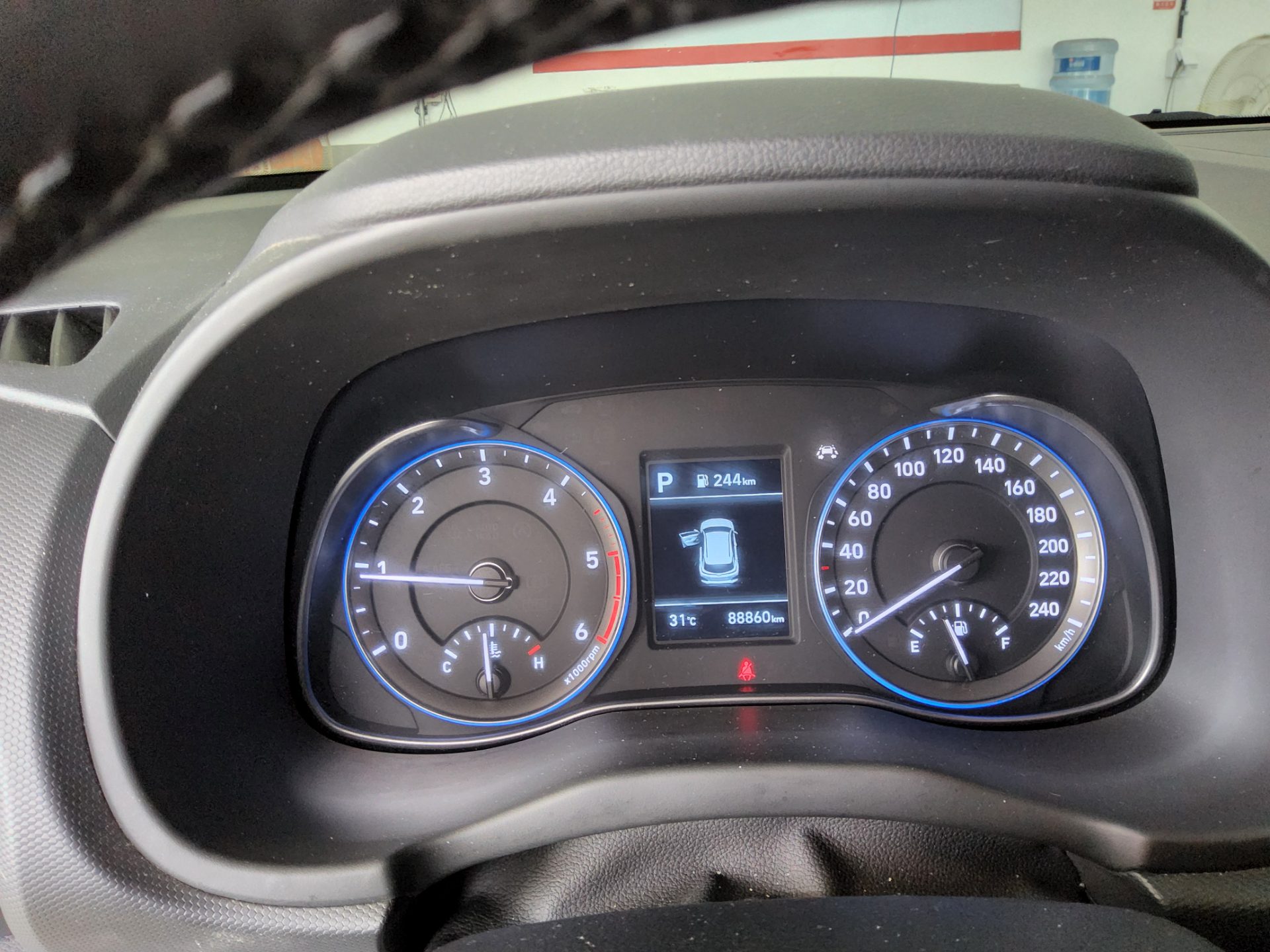 2020 - hyundai kona
