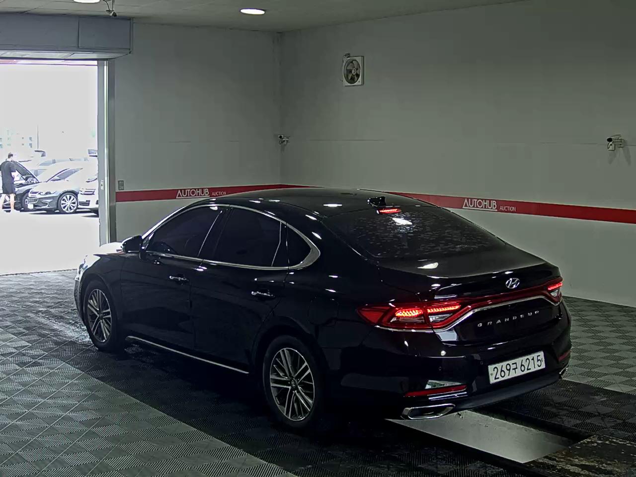 2019 - hyundai grandeur