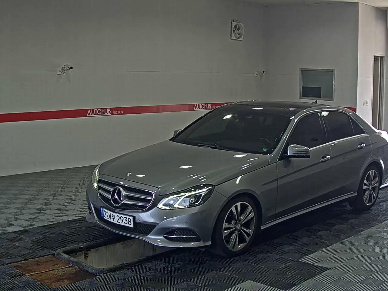 2014 - mercedes-benz e300