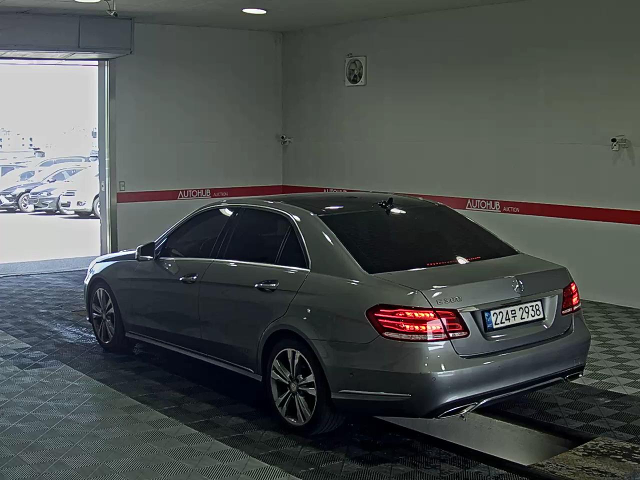 2014 - mercedes-benz e300