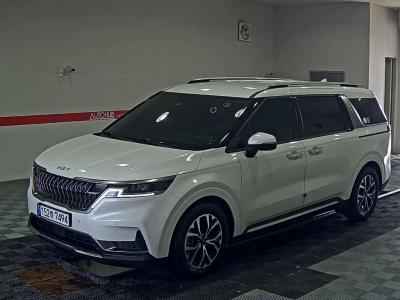 KIA CARNIVAL (KA4)