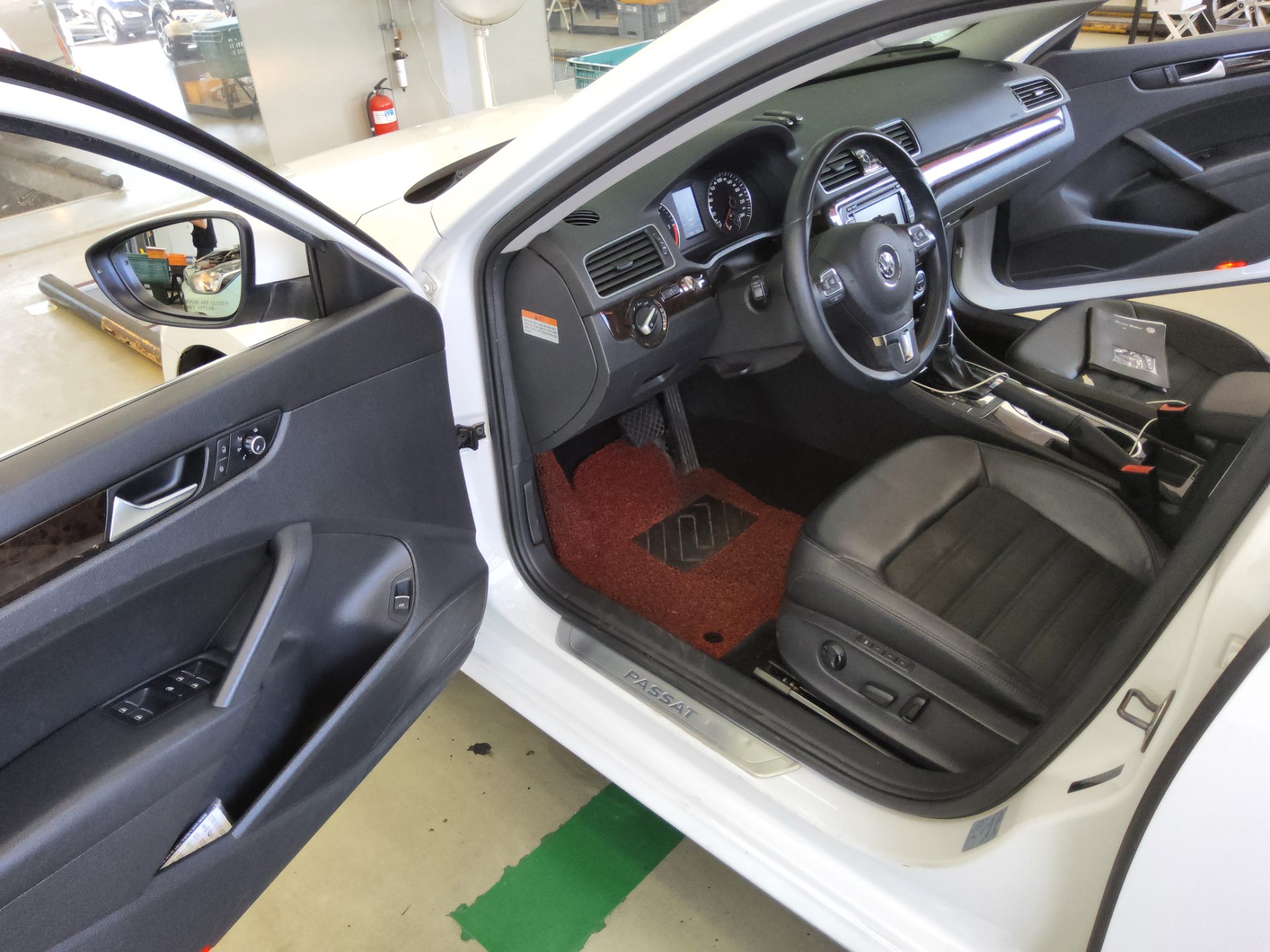 2014 - volkswagen passat