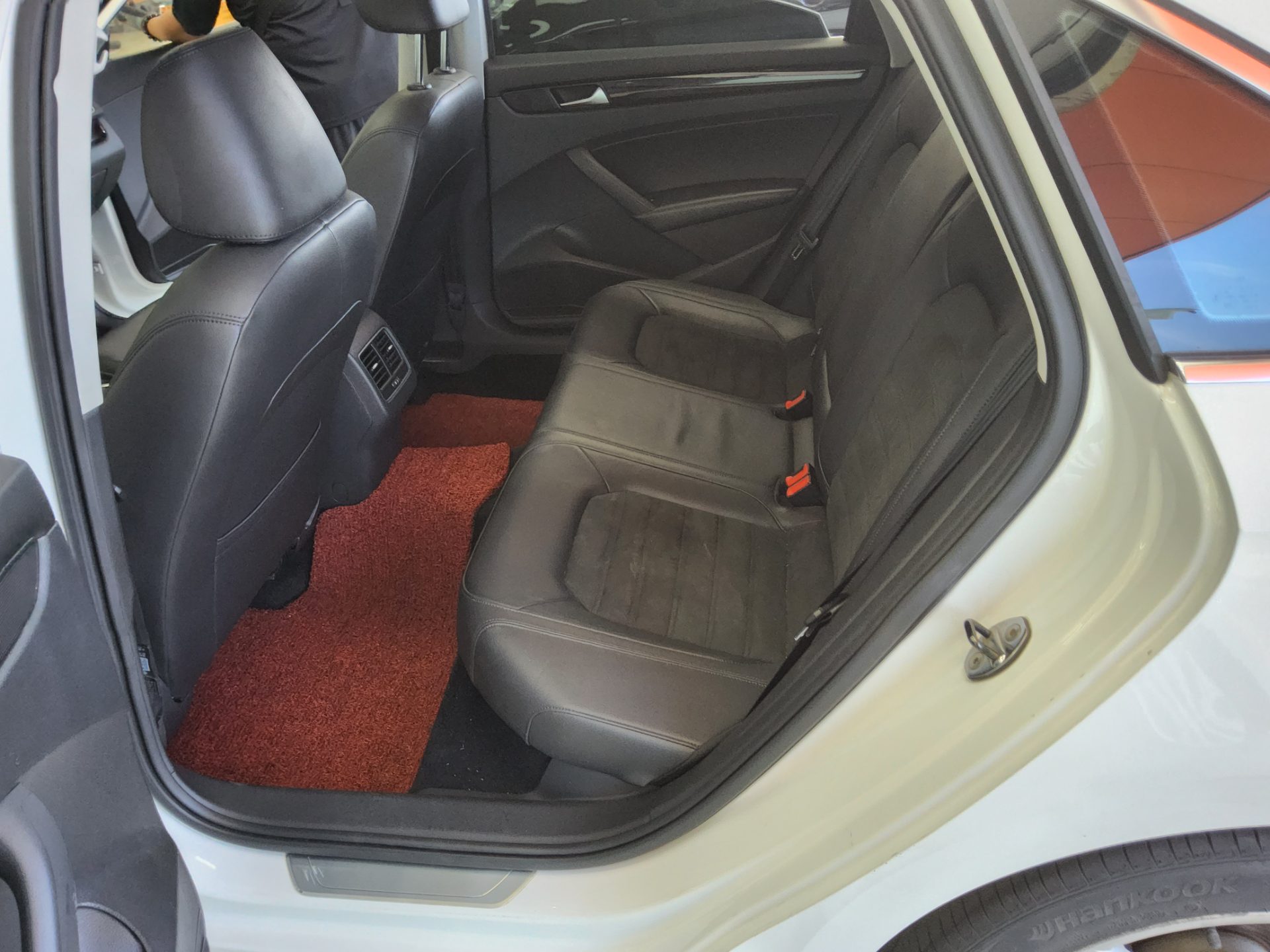 2014 - volkswagen passat