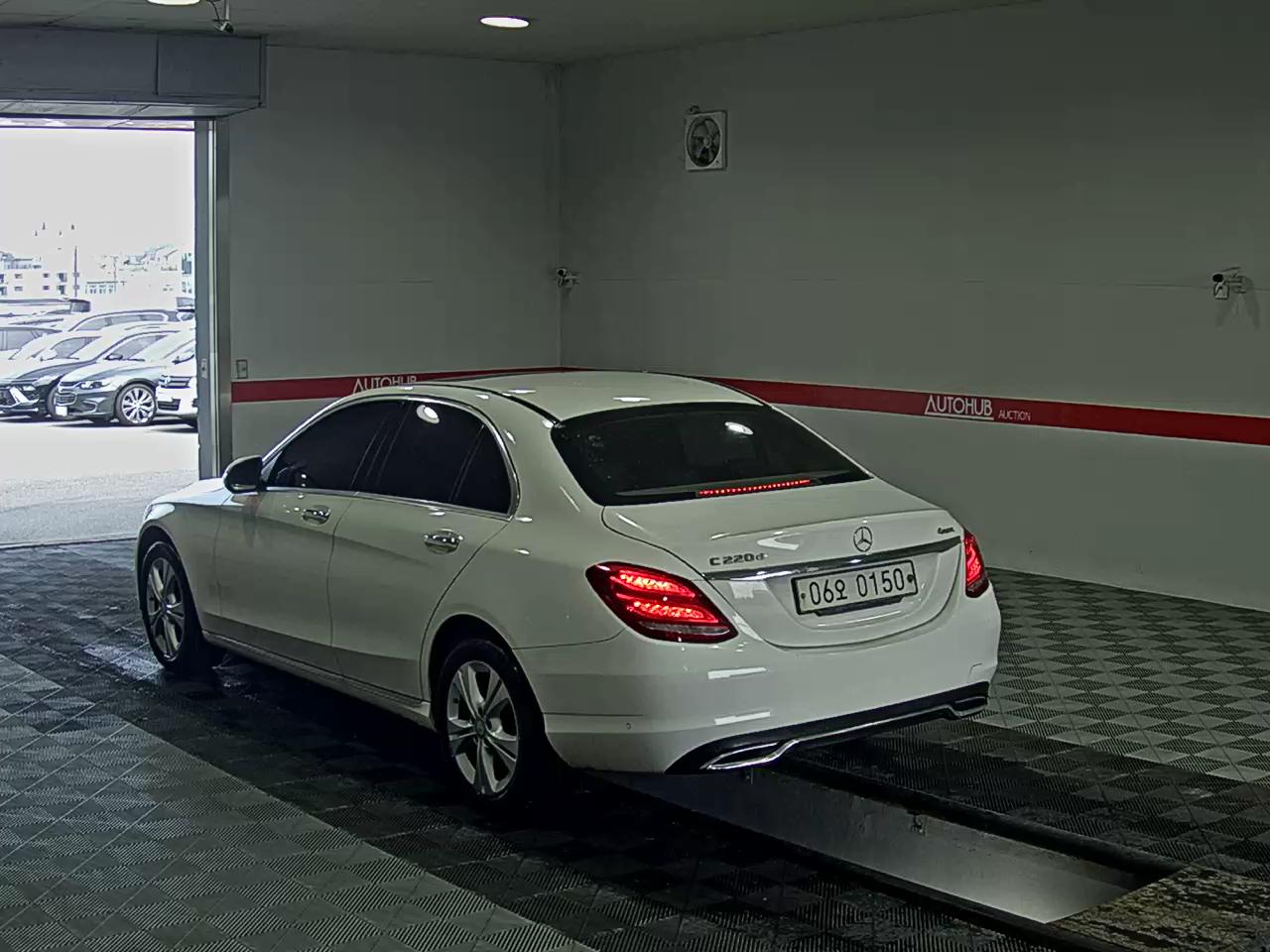 2016 - mercedes-benz c220