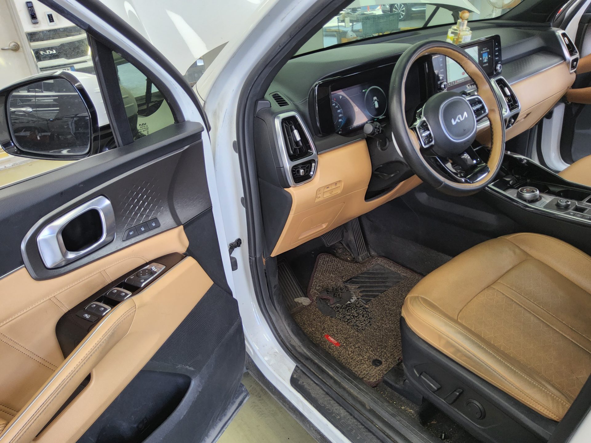 2023 - kia sorento