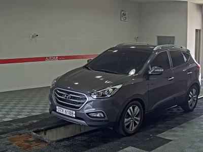 HYUNDAI TUCSON ix