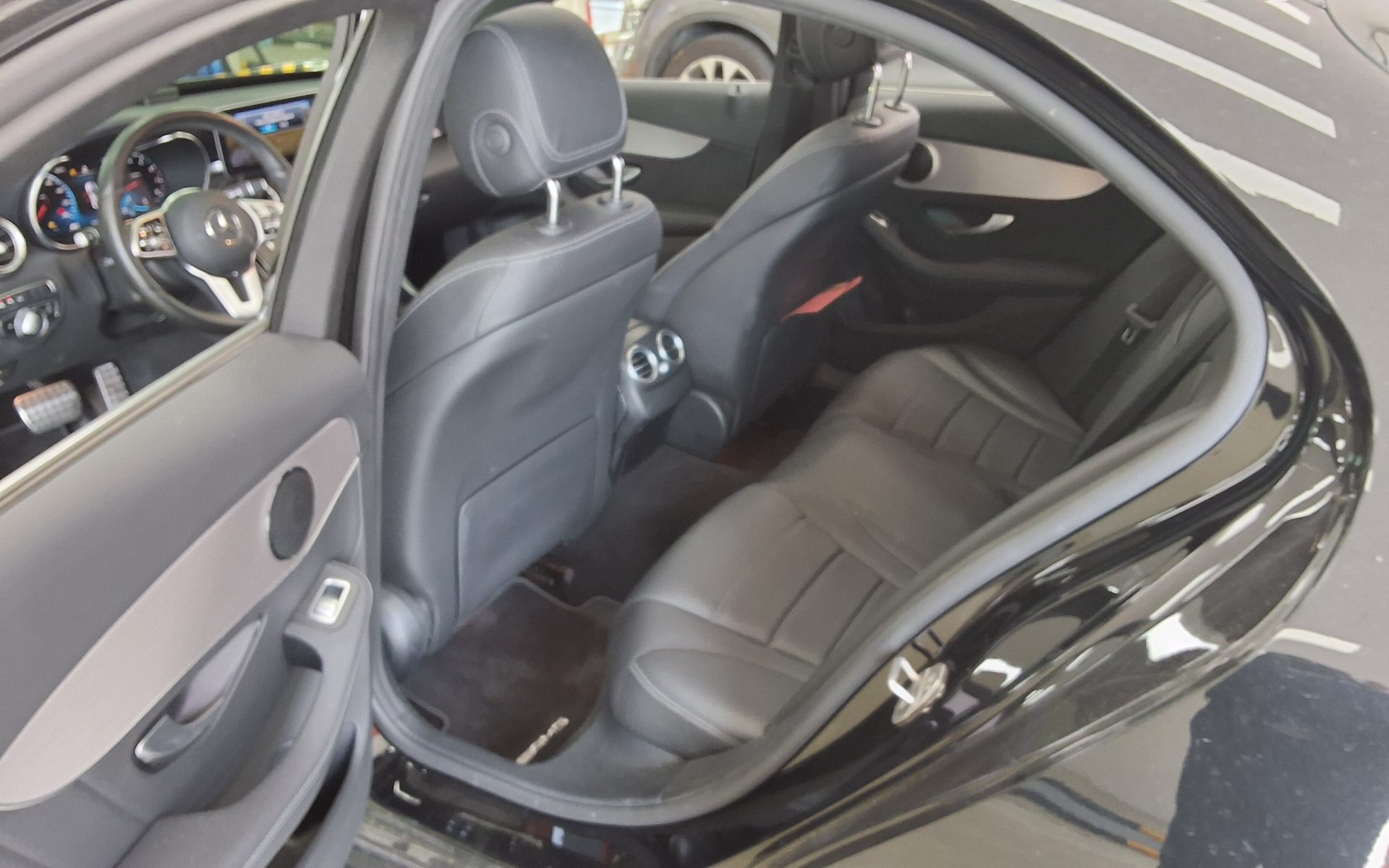 2021 - mercedes-benz c200