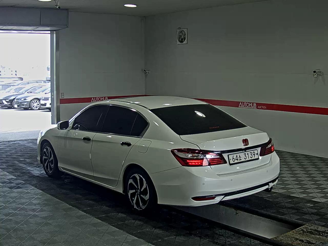 2017 - honda accord